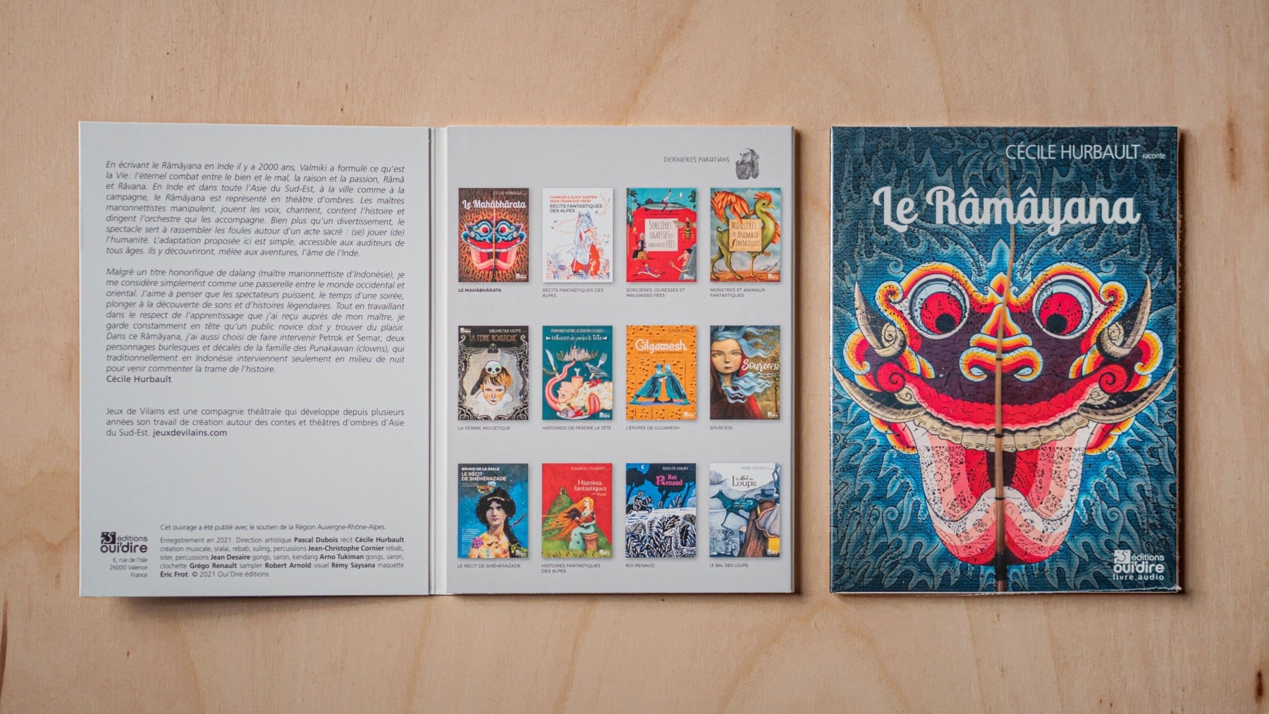 intérieur du coffret du Râmâyana